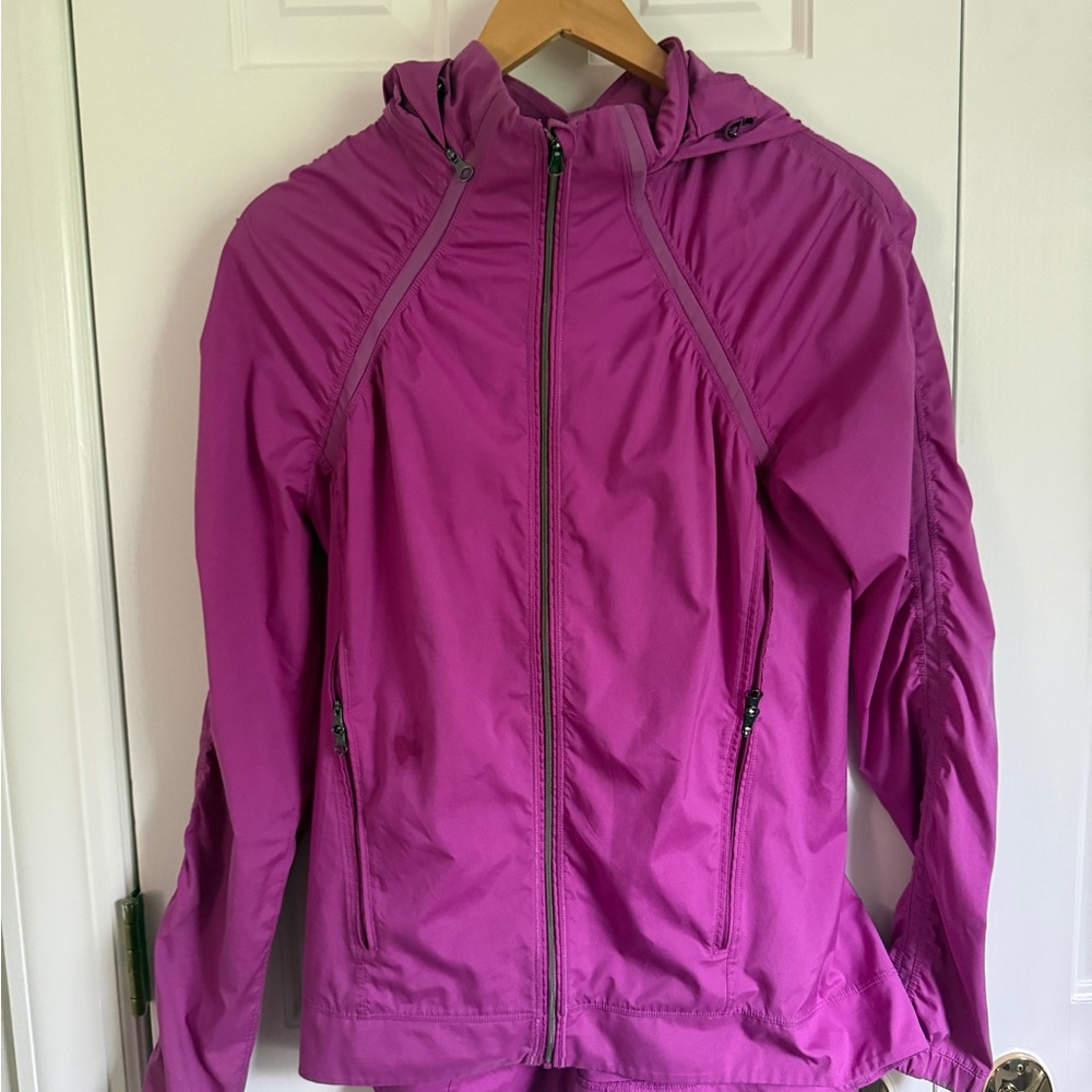 Lululemon women’s purple rain jacket